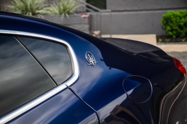 Used 2019 Maserati Quattroporte S Q4 AWD/4WD image 31