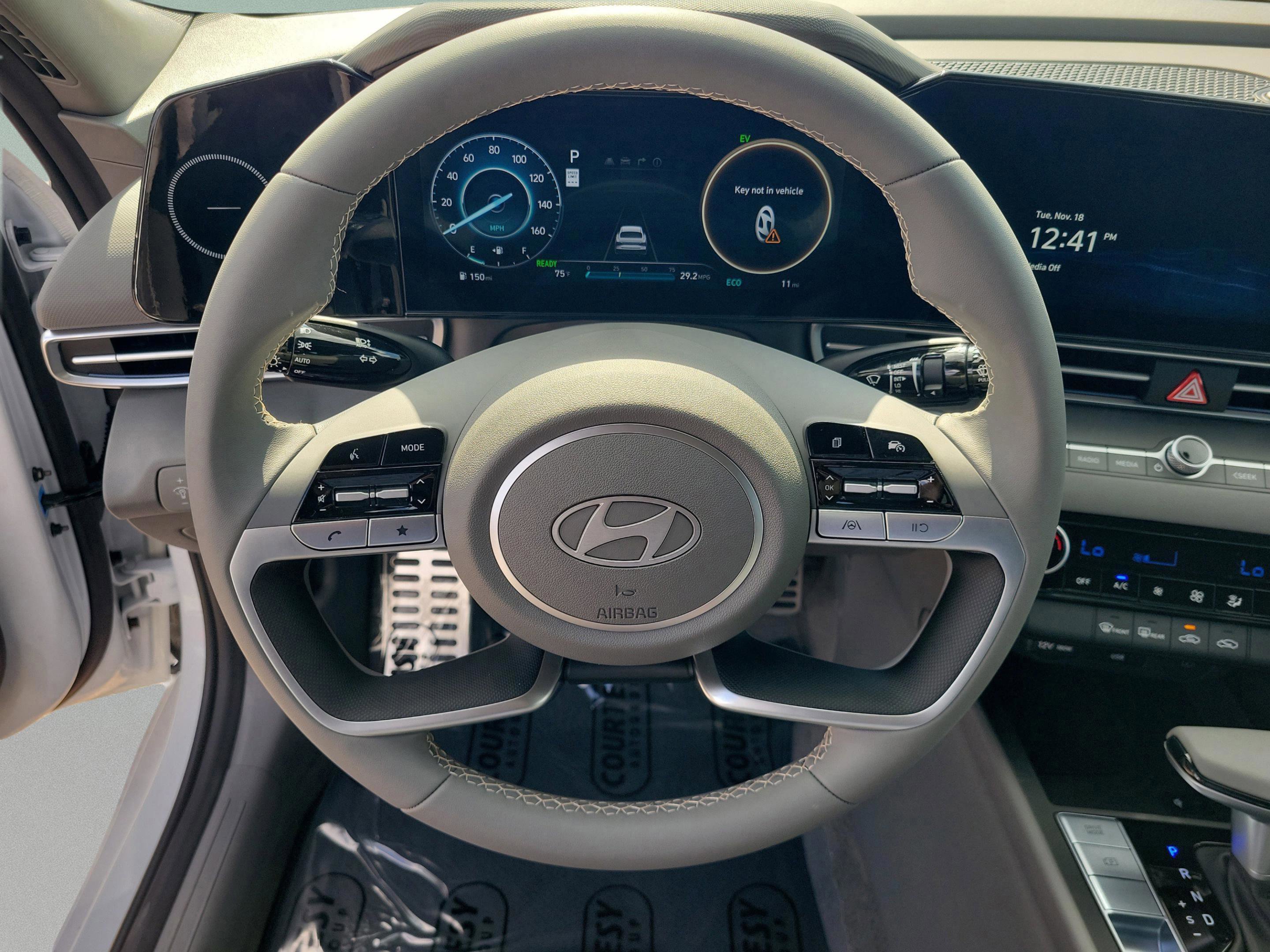 New 2026 Hyundai Elantra Sport image 34