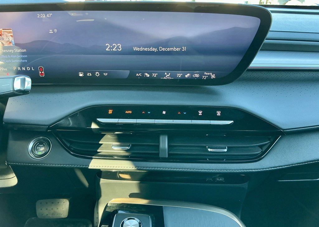 Used 2025 Buick Enclave Avenir w/ Super Cruise Package image 34