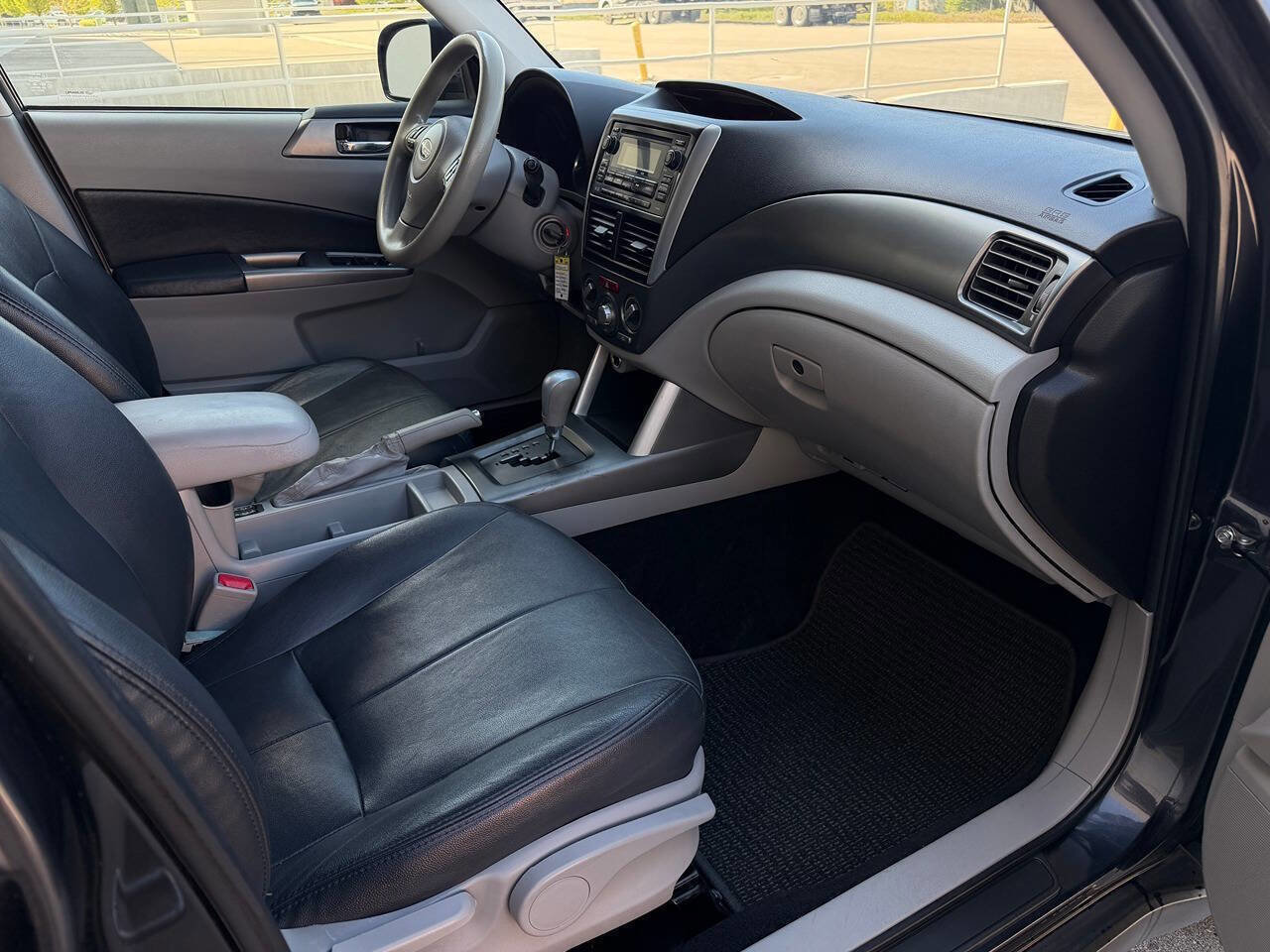 Used 2012 Subaru Forester 2.5X Premium AWD/4WD image 19