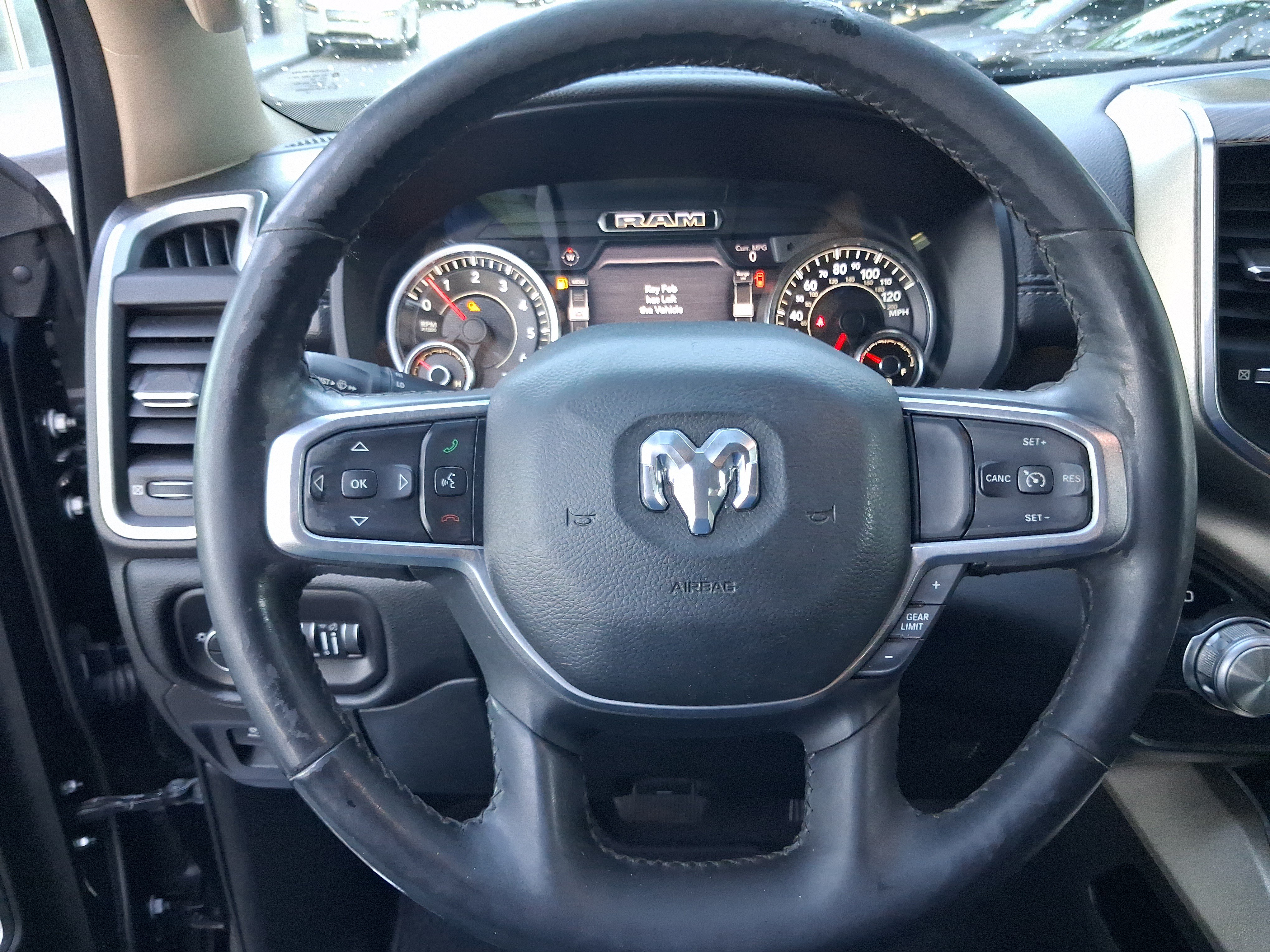 Used 2019 RAM 1500 Laramie RWD image 15