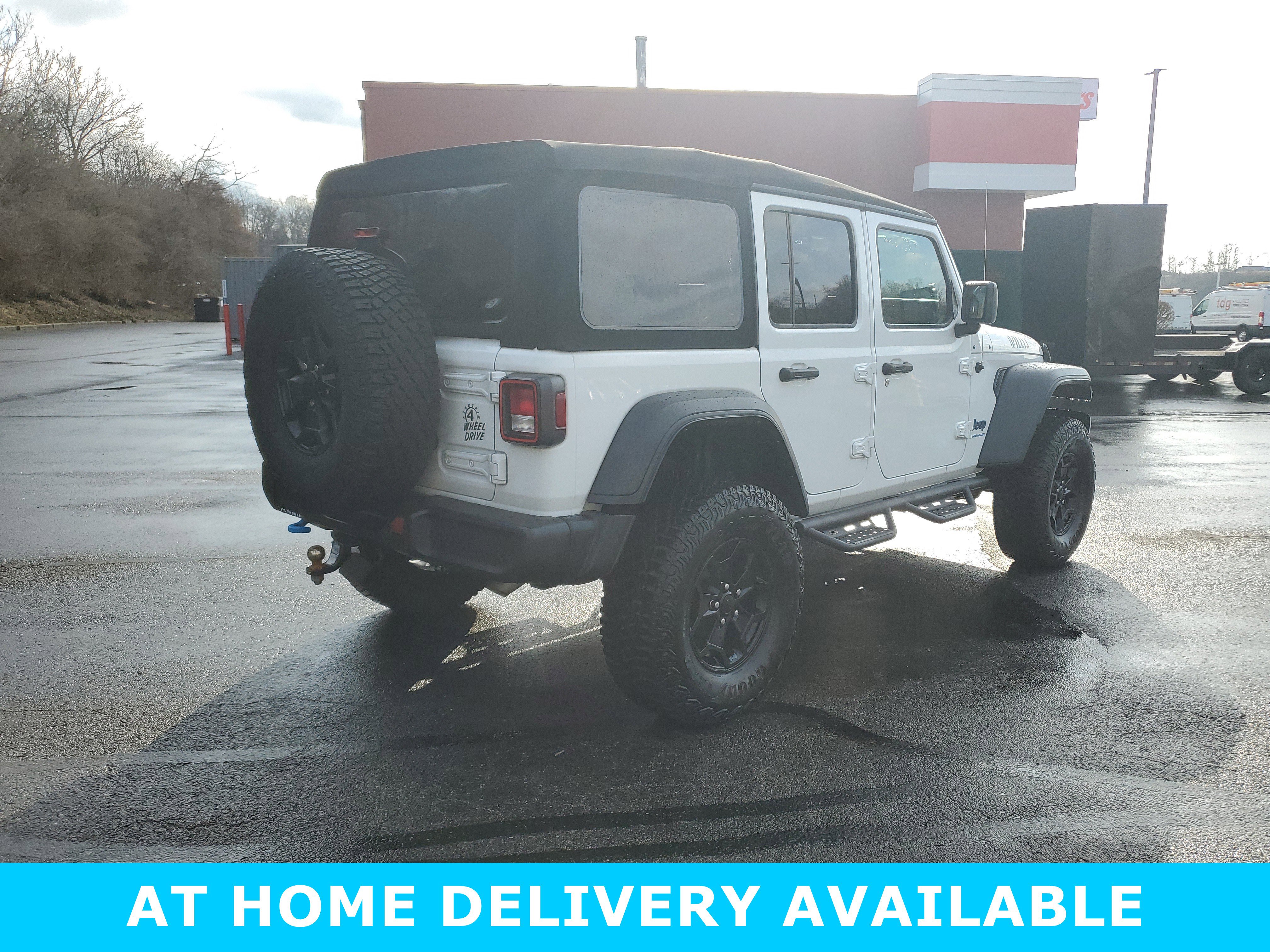 Certified 2023 Jeep Wrangler Unlimited image 4