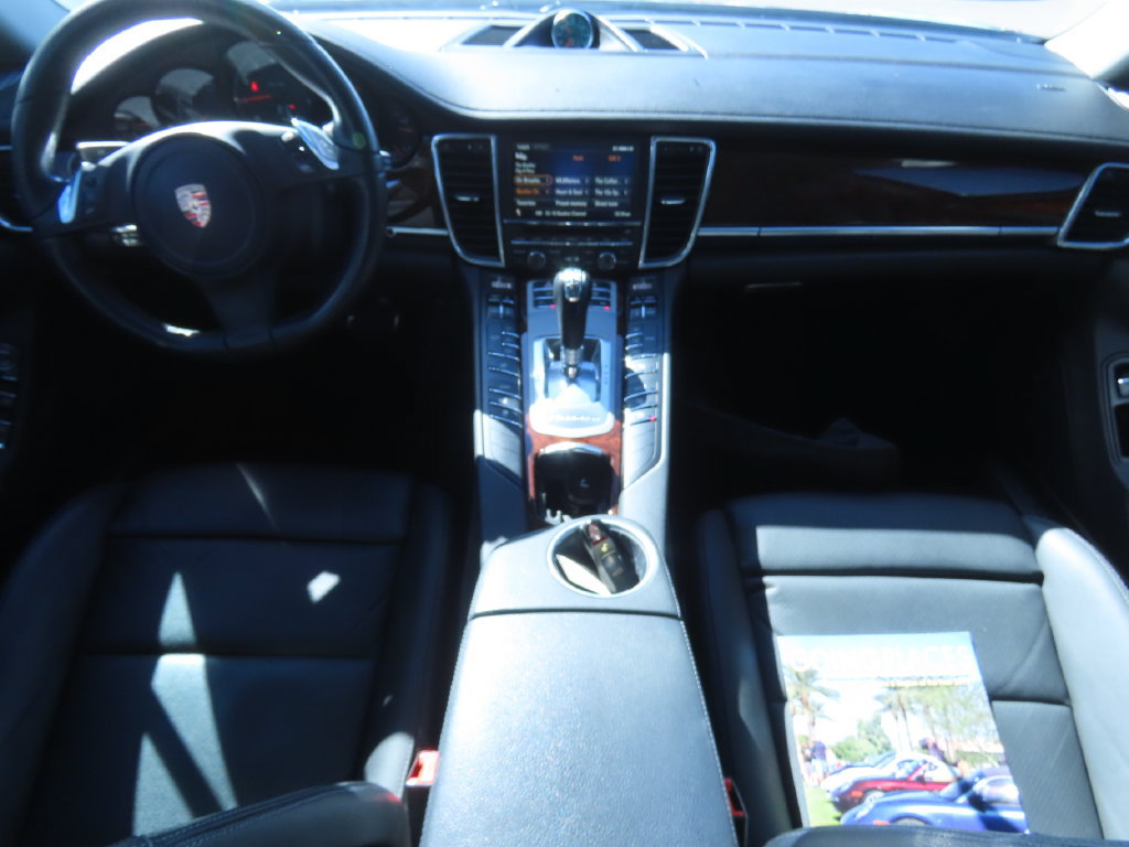 Used 2013 Porsche Panamera 4 image 7
