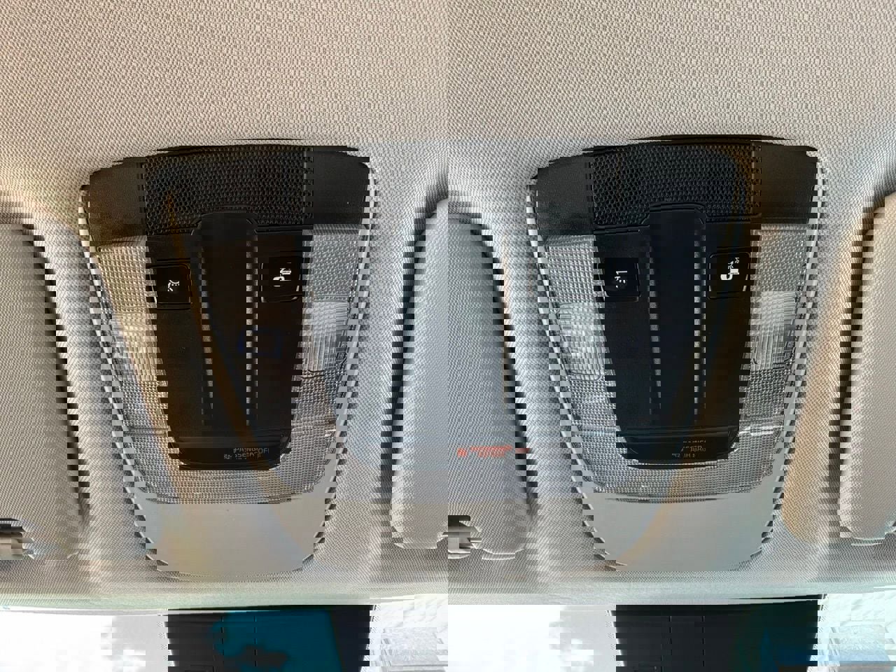 Used 2025 Kia Sportage LX AWD/4WD image 16