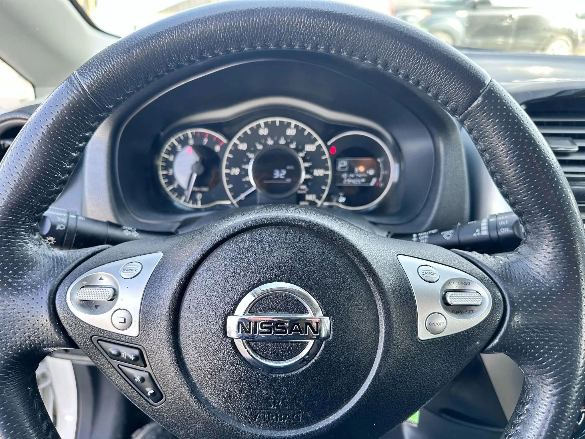 Used 2015 Nissan Versa Note SR w/ SR Tech Package image 15