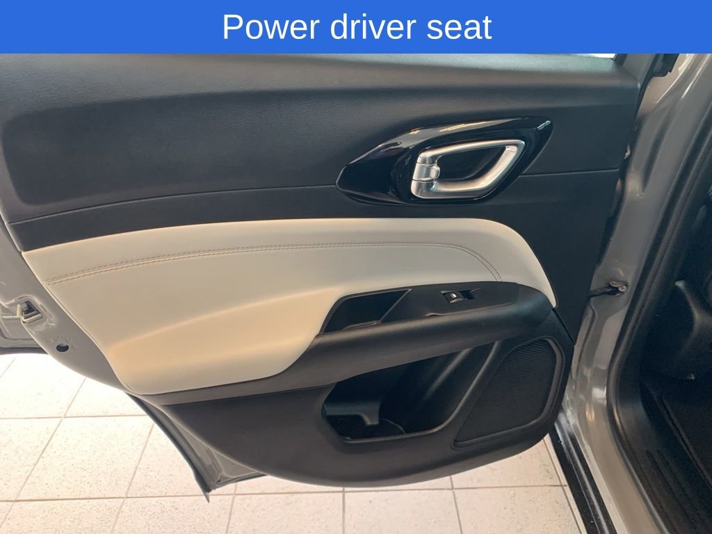 Used 2022 Jeep Compass Limited image 11