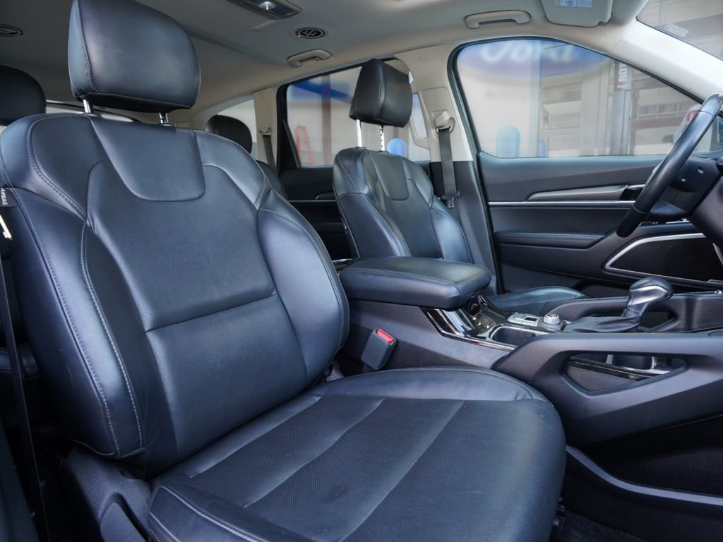 Used 2020 Kia Telluride S FWD image 31