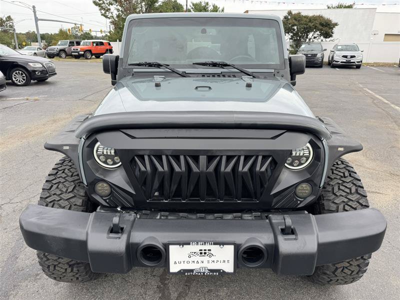Used 2015 Jeep Wrangler Unlimited Sport w/ Quick Order Package 23S AWD/4WD image 4