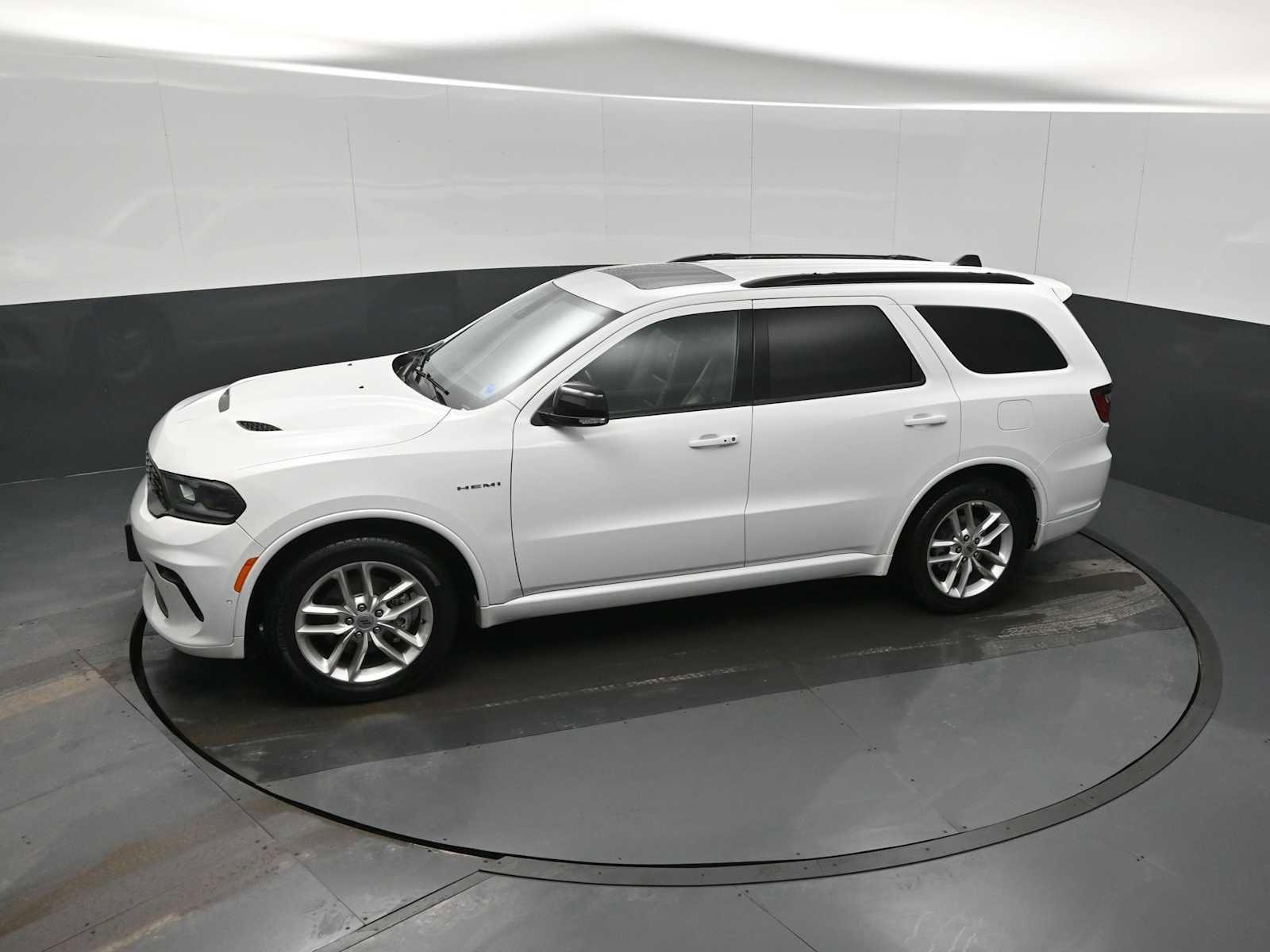 Used 2024 Dodge Durango R/T image 19
