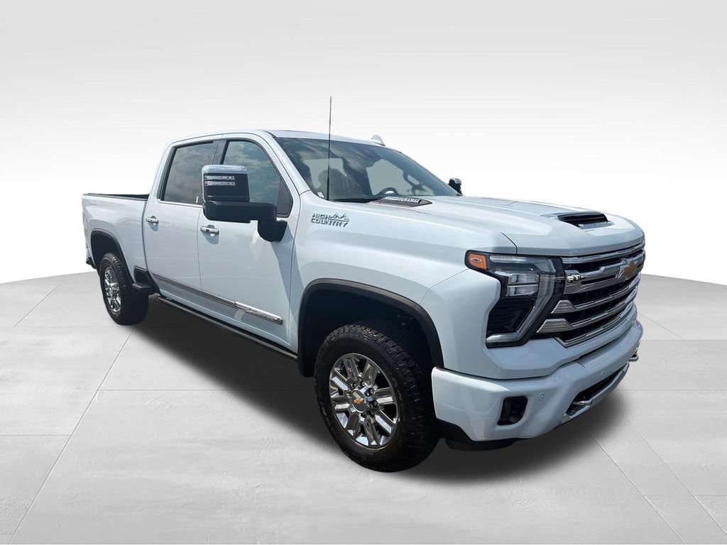 Used 2026 Chevrolet Silverado 2500 High Country w/ High Country Premium Package AWD/4WD image 7
