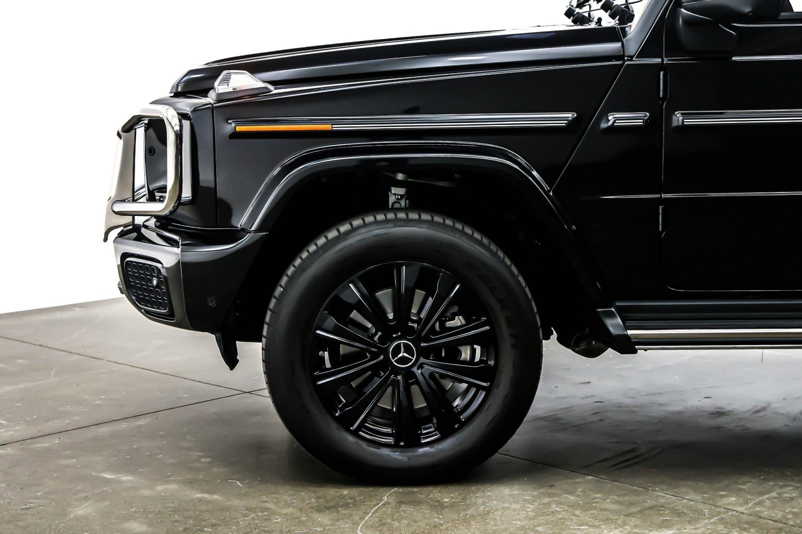 Certified 2025 Mercedes-Benz G 550 image 10