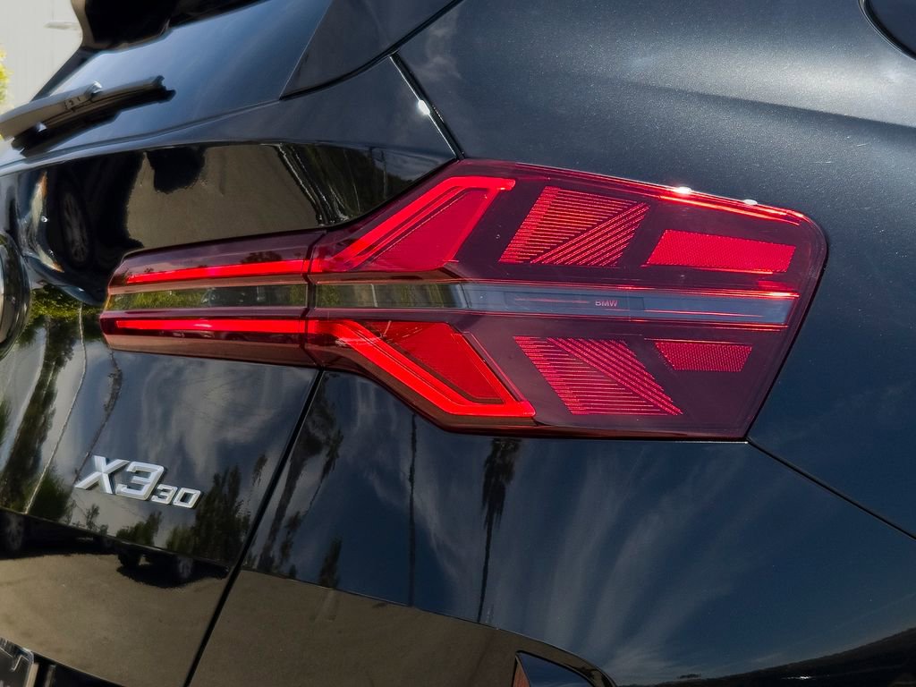 New 2026 BMW X3 xDrive30 w/ Premium Package image 4