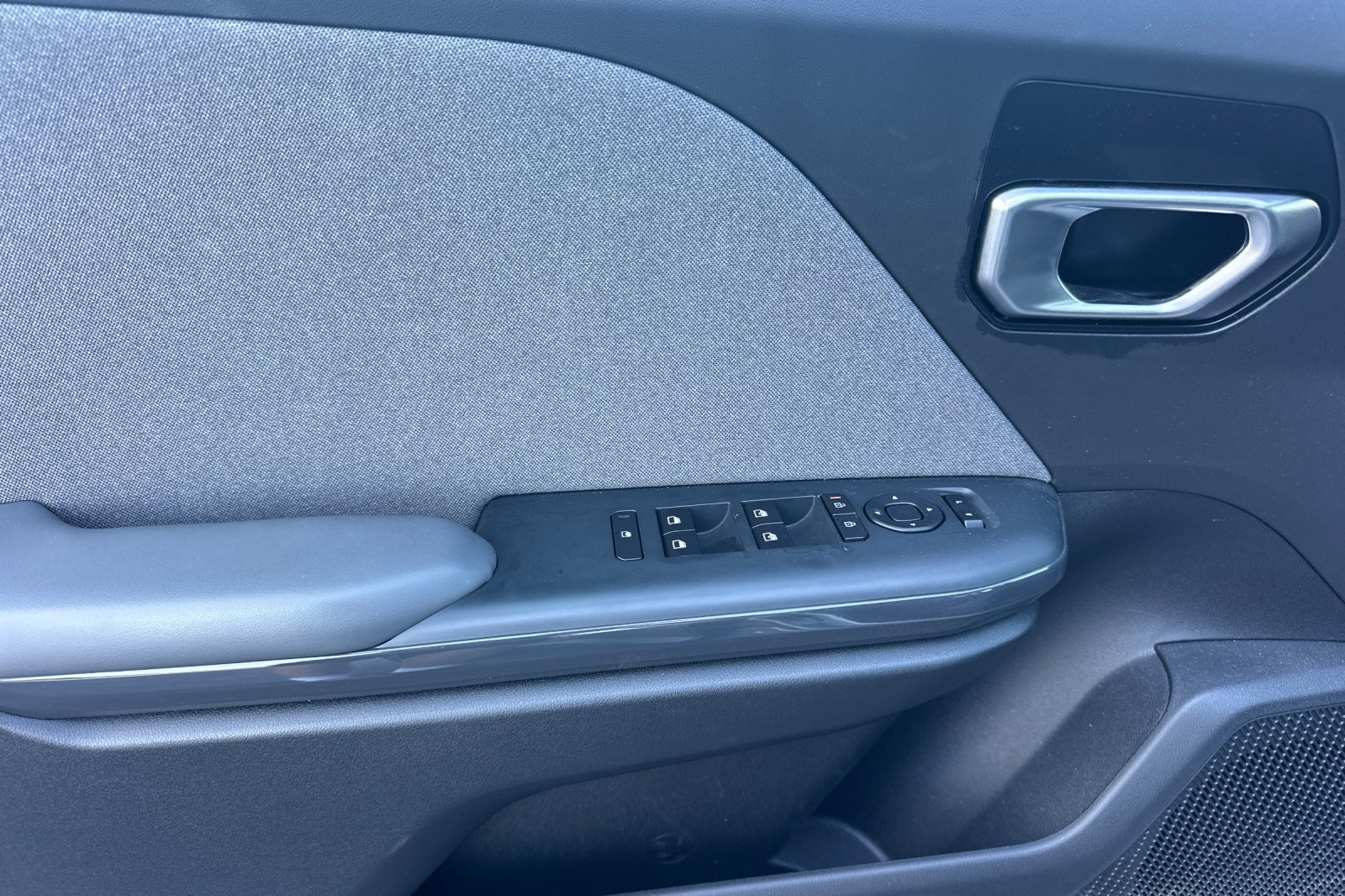 Used 2025 Kia K4 EX FWD image 11