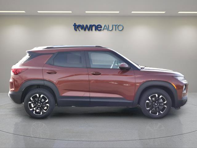 Used 2021 Chevrolet TrailBlazer LT w/ Driver Confidence Package AWD/4WD image 6