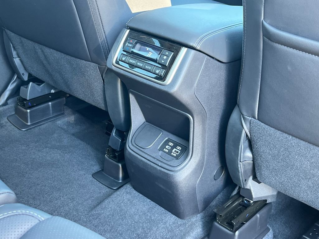 Certified 2025 Subaru Ascent Limited image 19