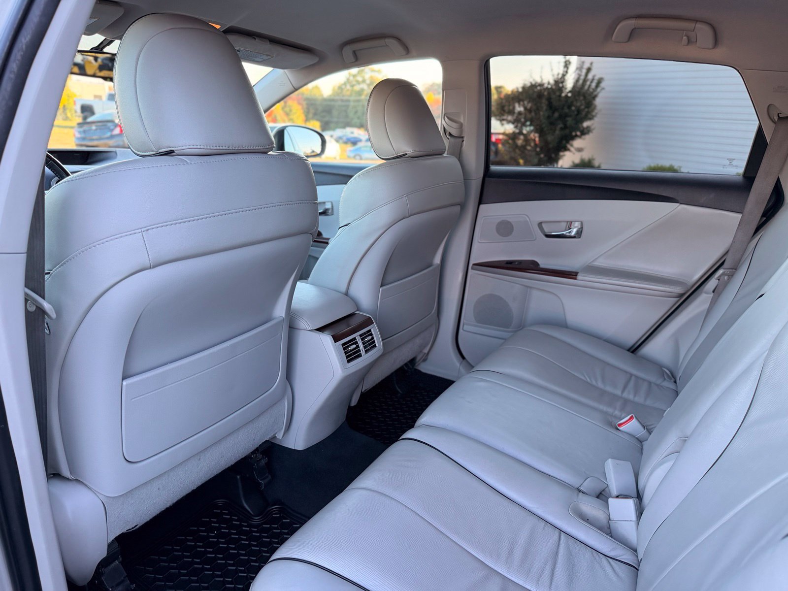 Used 2009 Toyota Venza FWD image 18