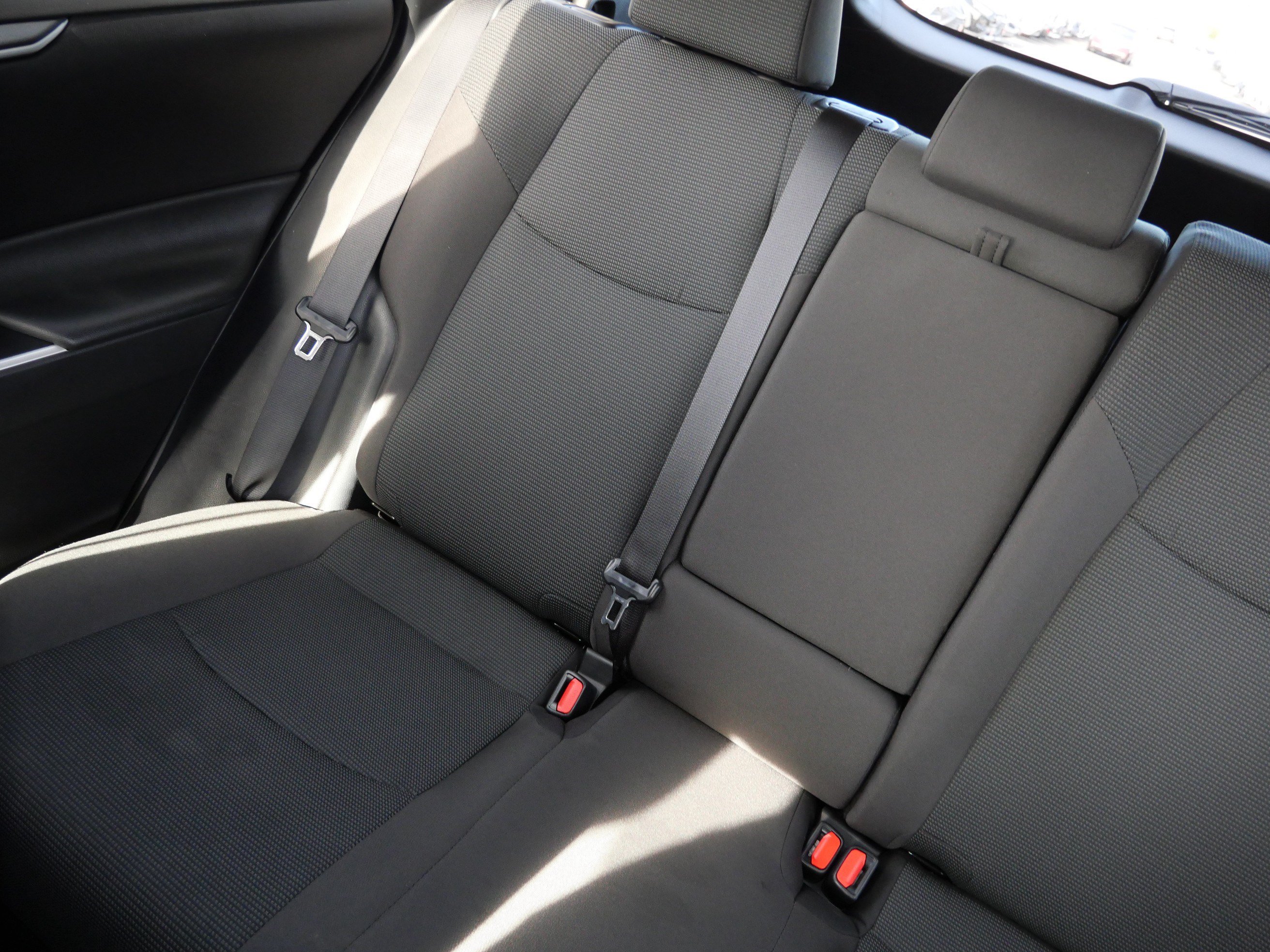 Certified 2025 Toyota RAV4 LE AWD/4WD image 12