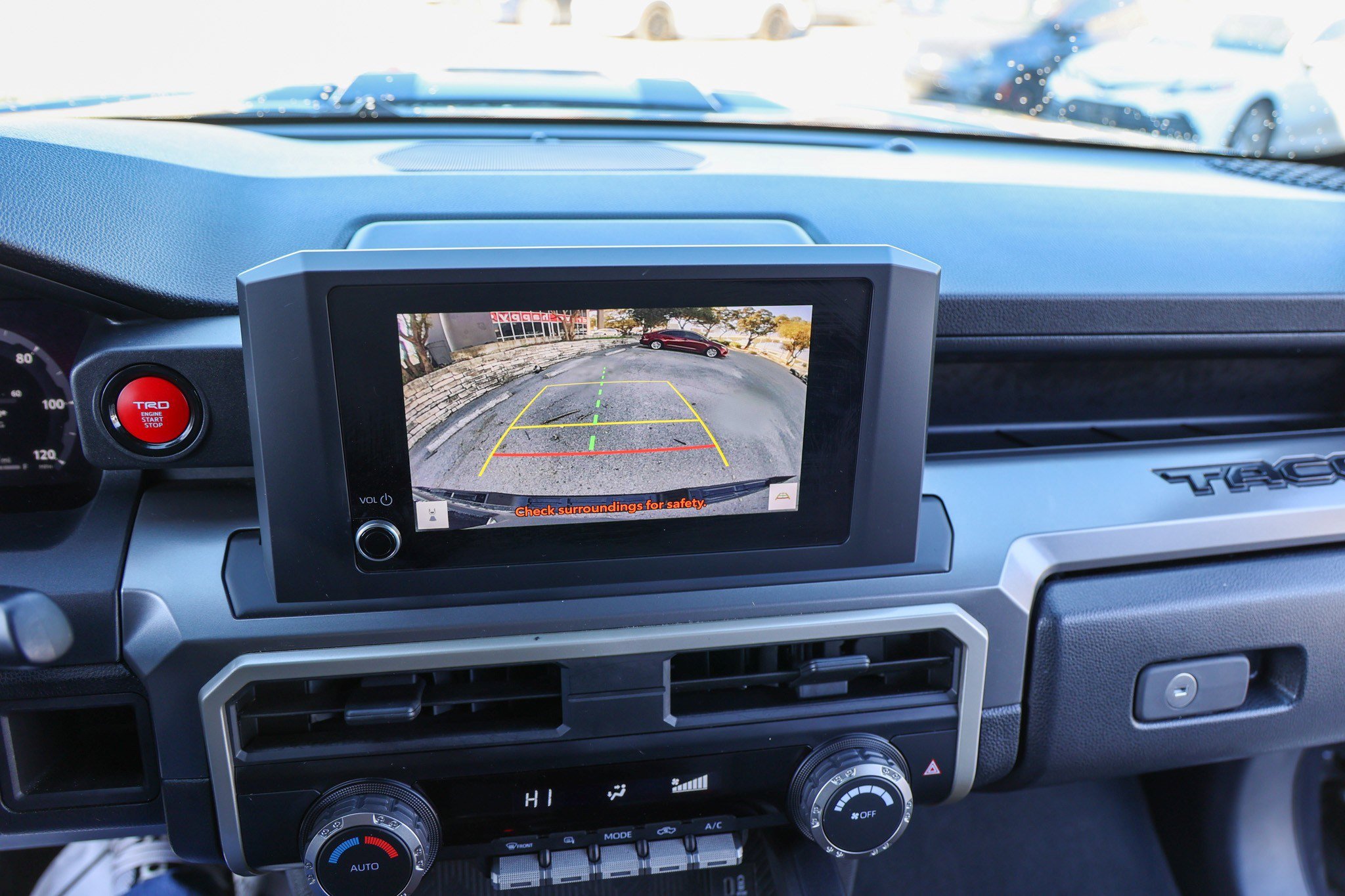 Used 2024 Toyota Tacoma TRD Sport image 23