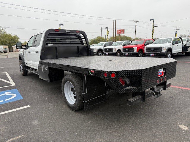 New 2026 Ford F550 4x4 Crew Cab image 6