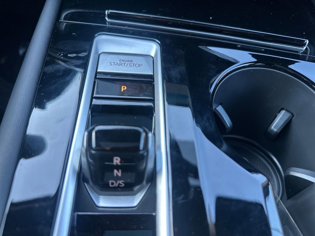 New 2026 Volkswagen Atlas Cross Sport SE image 12