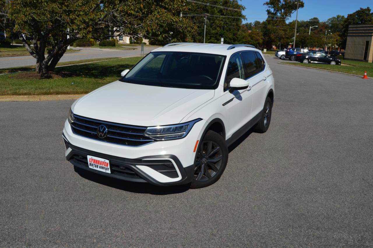 Used 2022 Volkswagen Tiguan SE image 24