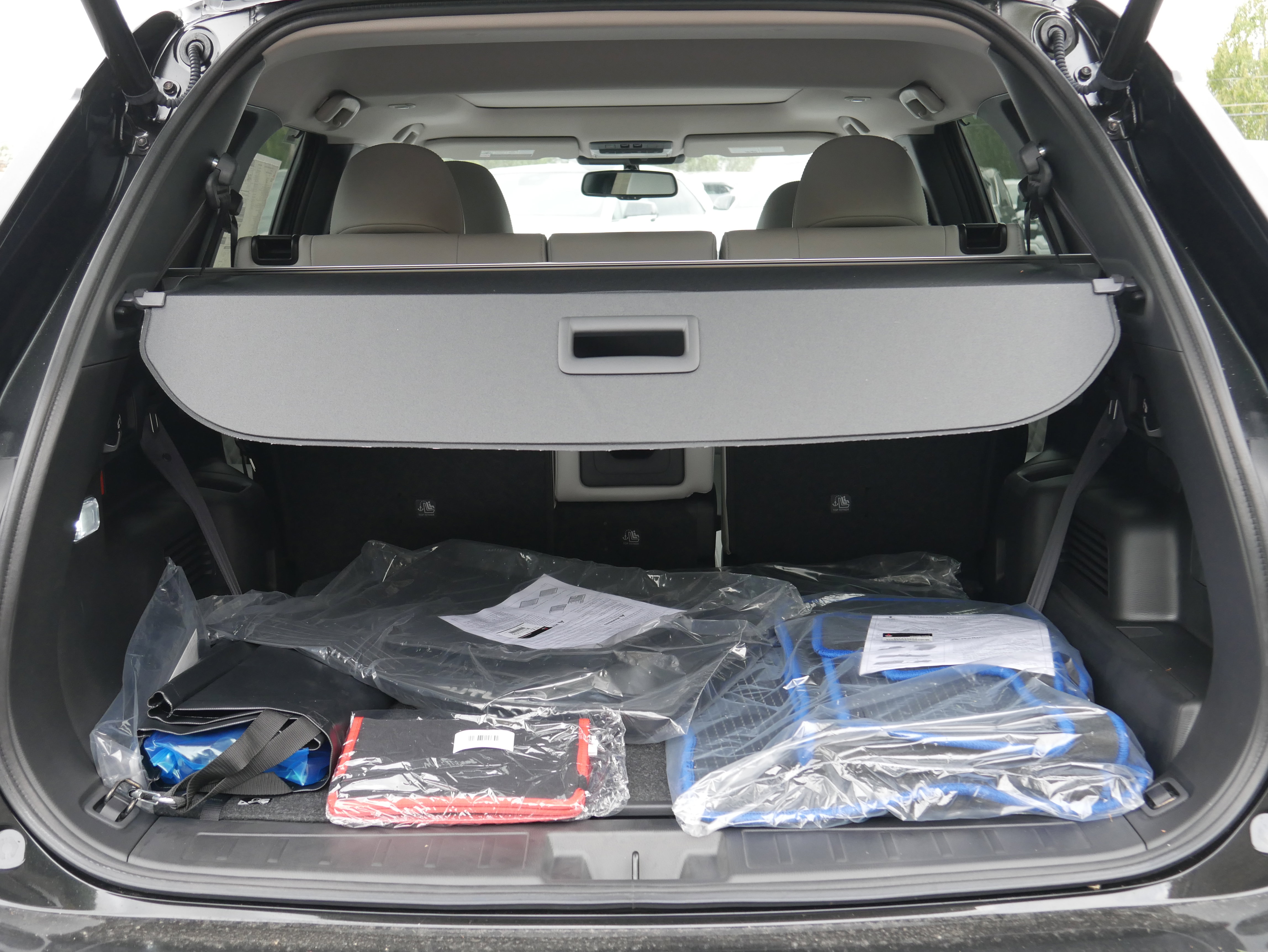 New 2025 Mitsubishi Outlander 4WD Plug-In Hybrid image 6