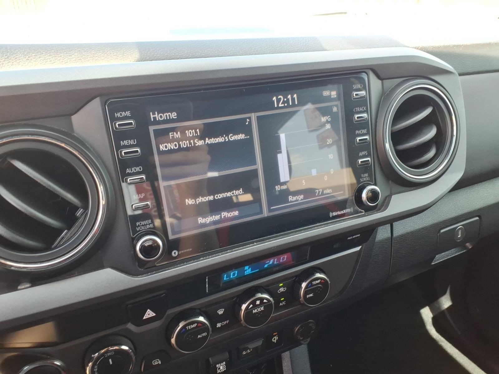 Used 2021 Toyota Tacoma TRD Off-Road AWD/4WD image 22