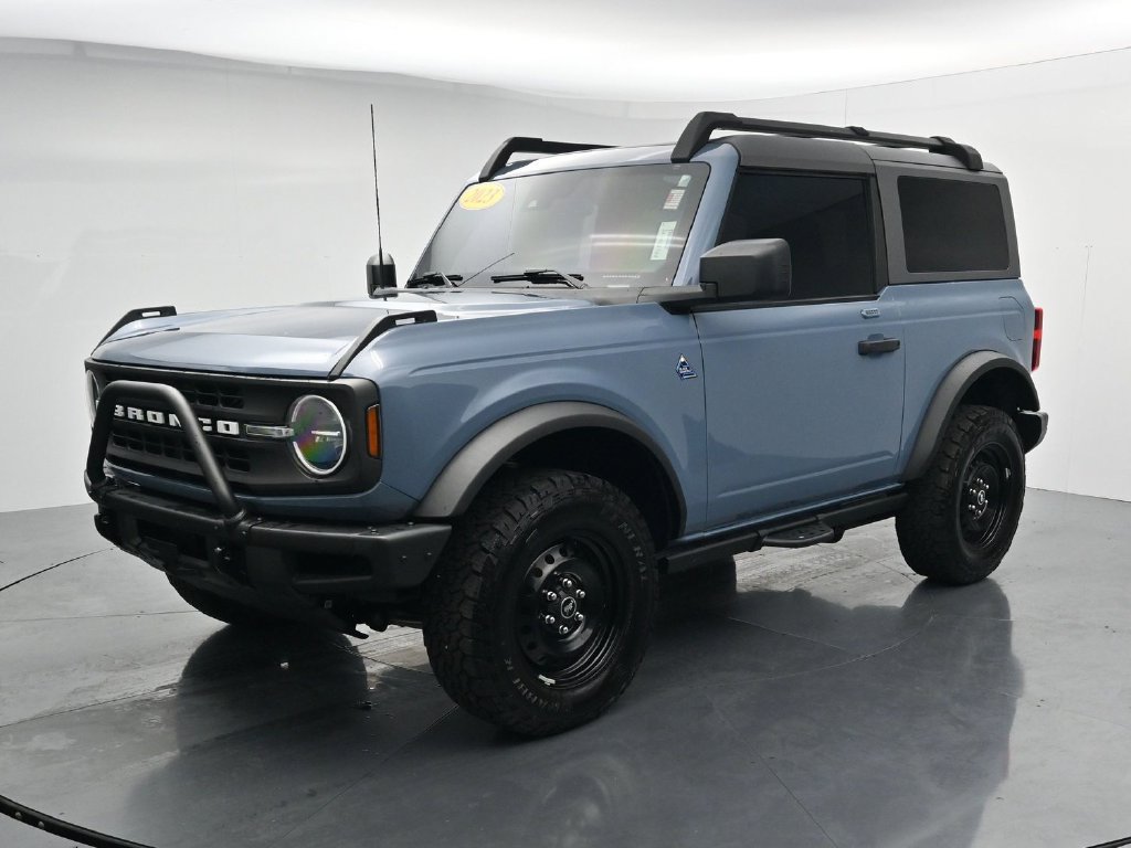 Used 2023 Ford Bronco Black Diamond AWD/4WD image 4
