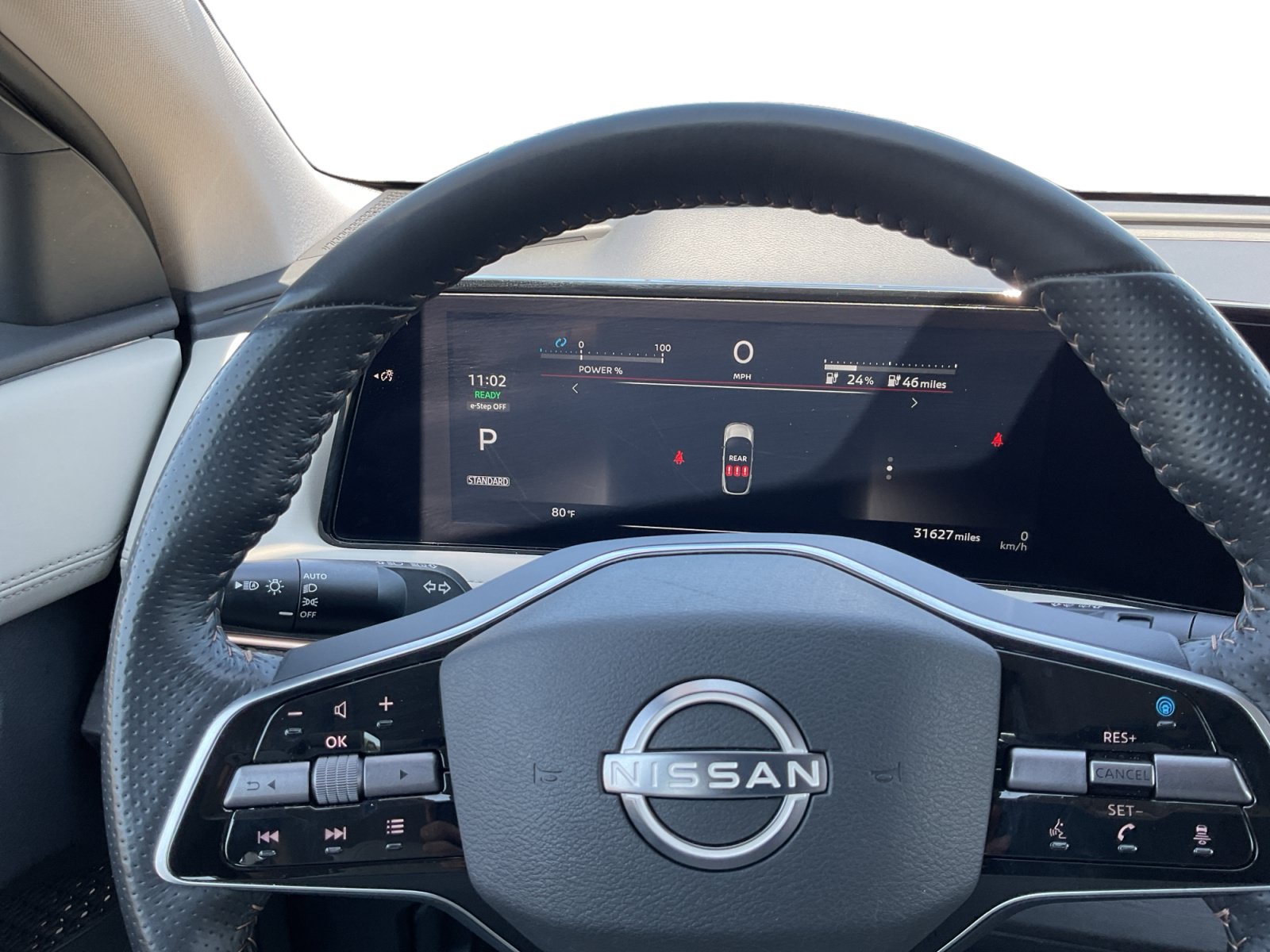 Used 2023 Nissan Ariya FWD image 12