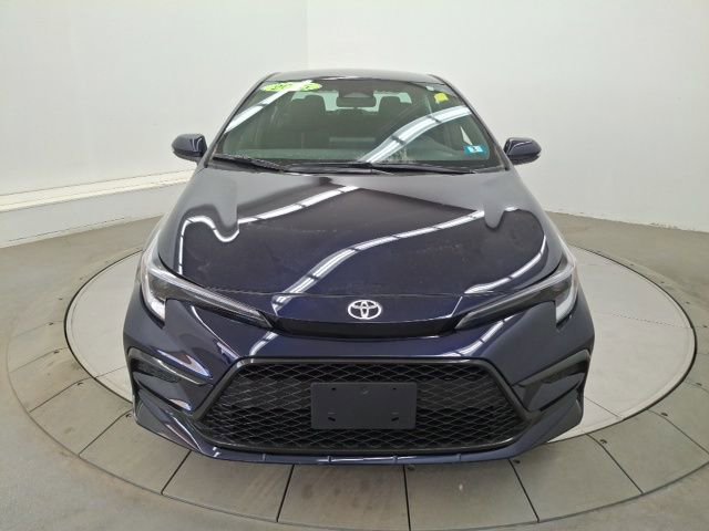 Used 2025 Toyota Corolla SE image 2