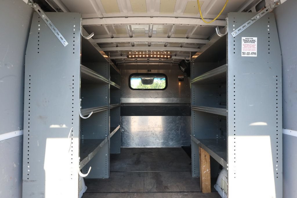 Used 2023 Mercedes-Benz Sprinter 2500 w/ Acoustic Package image 19