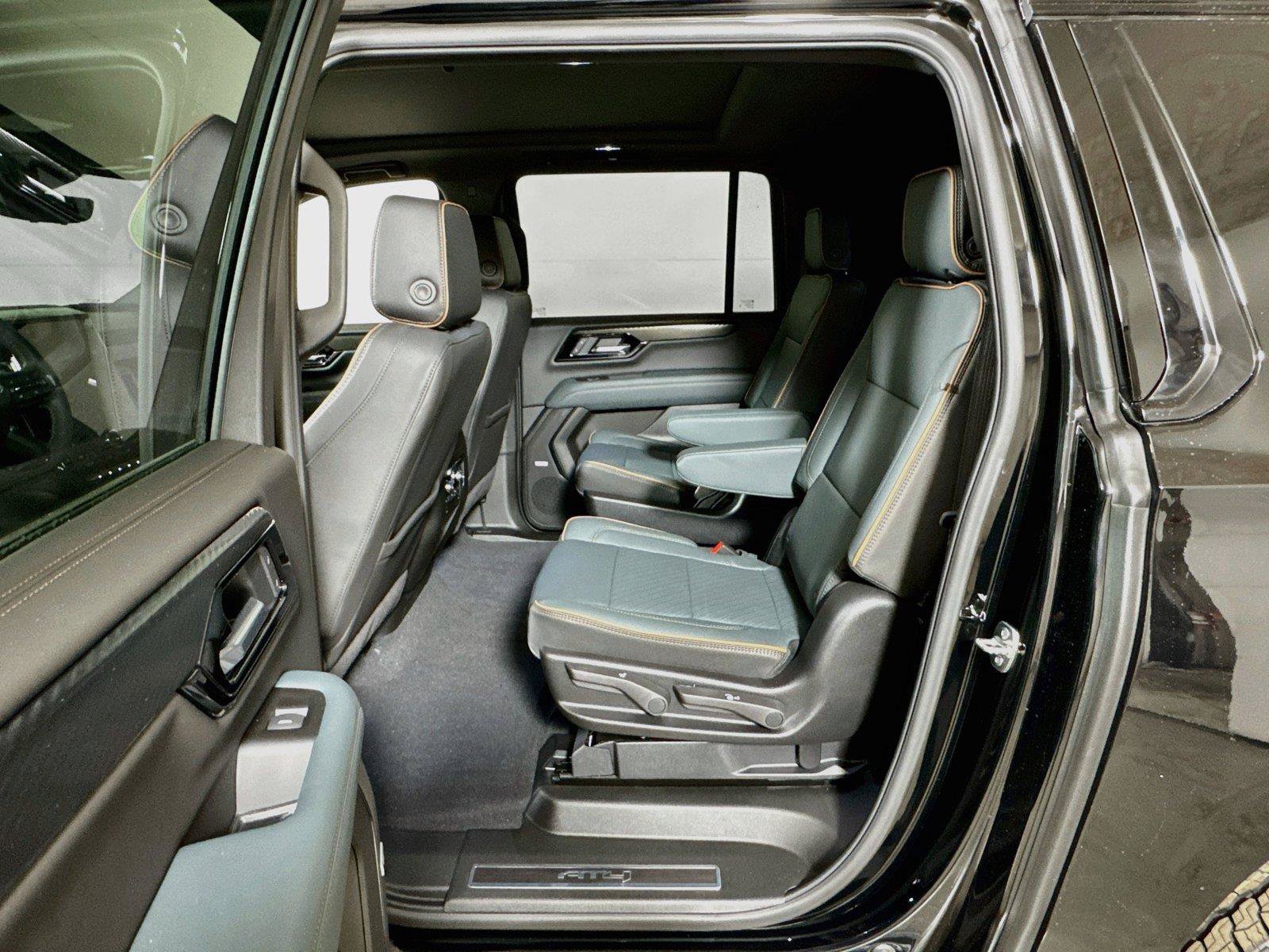 New 2026 GMC Yukon XL AT4 w/ AT4 Premium Package AWD/4WD image 13