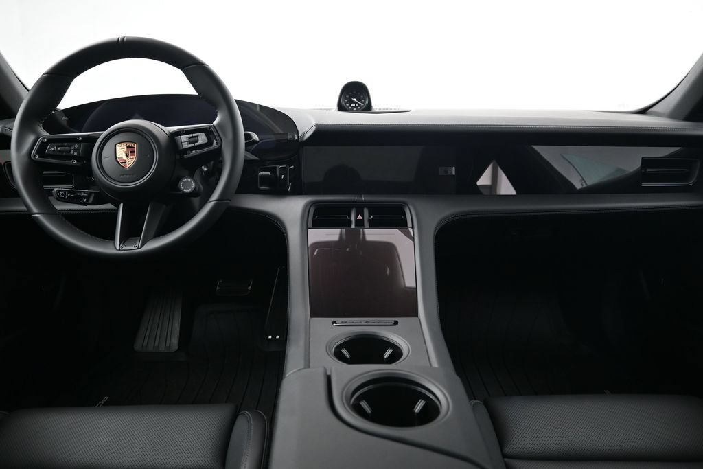 New 2026 Porsche Taycan RWD image 9
