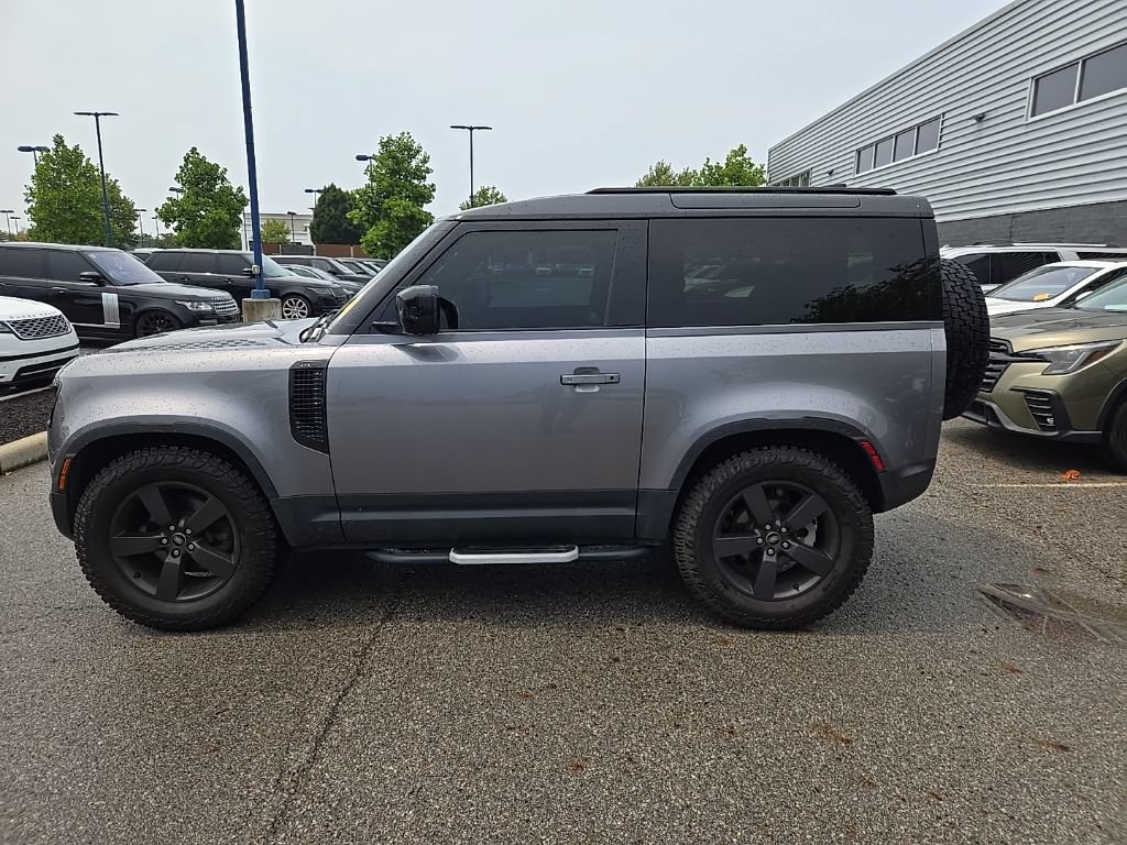 Certified 2022 Land Rover Defender 90 S AWD/4WD image 8