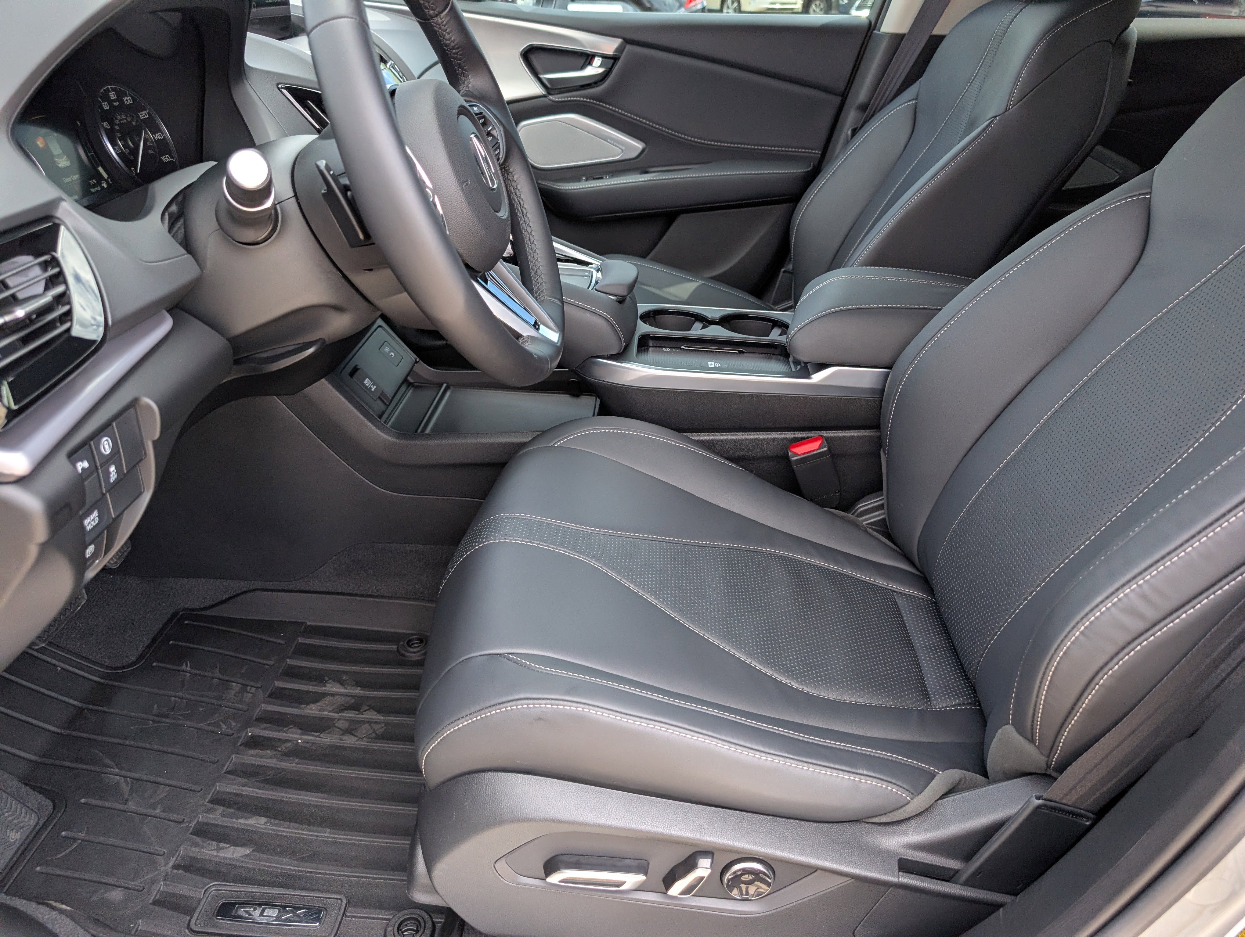 Certified 2025 Acura RDX SH-AWD w/ Technology Package image 9