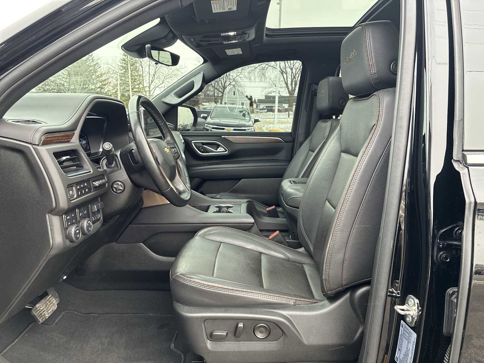 Used 2023 Chevrolet Tahoe High Country image 20