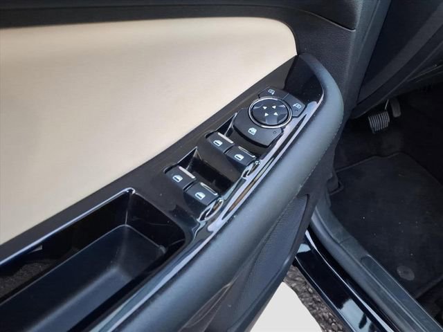 Used 2020 Ford Edge SEL w/ Convenience Package image 24