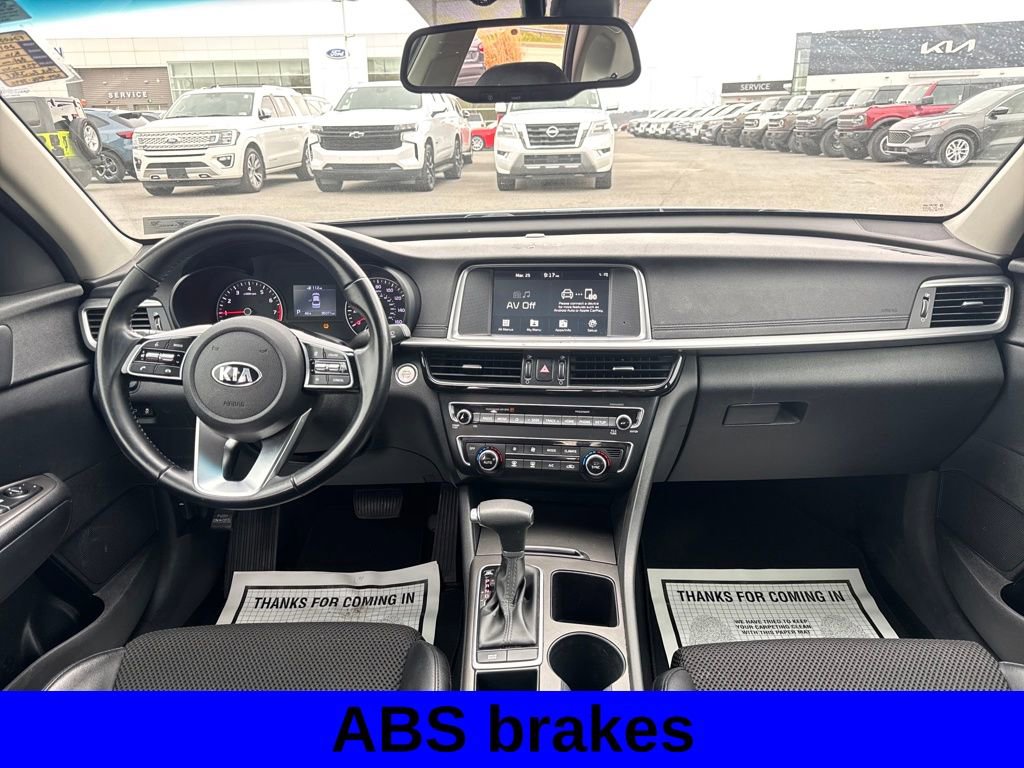 Used 2019 Kia Optima S image 11
