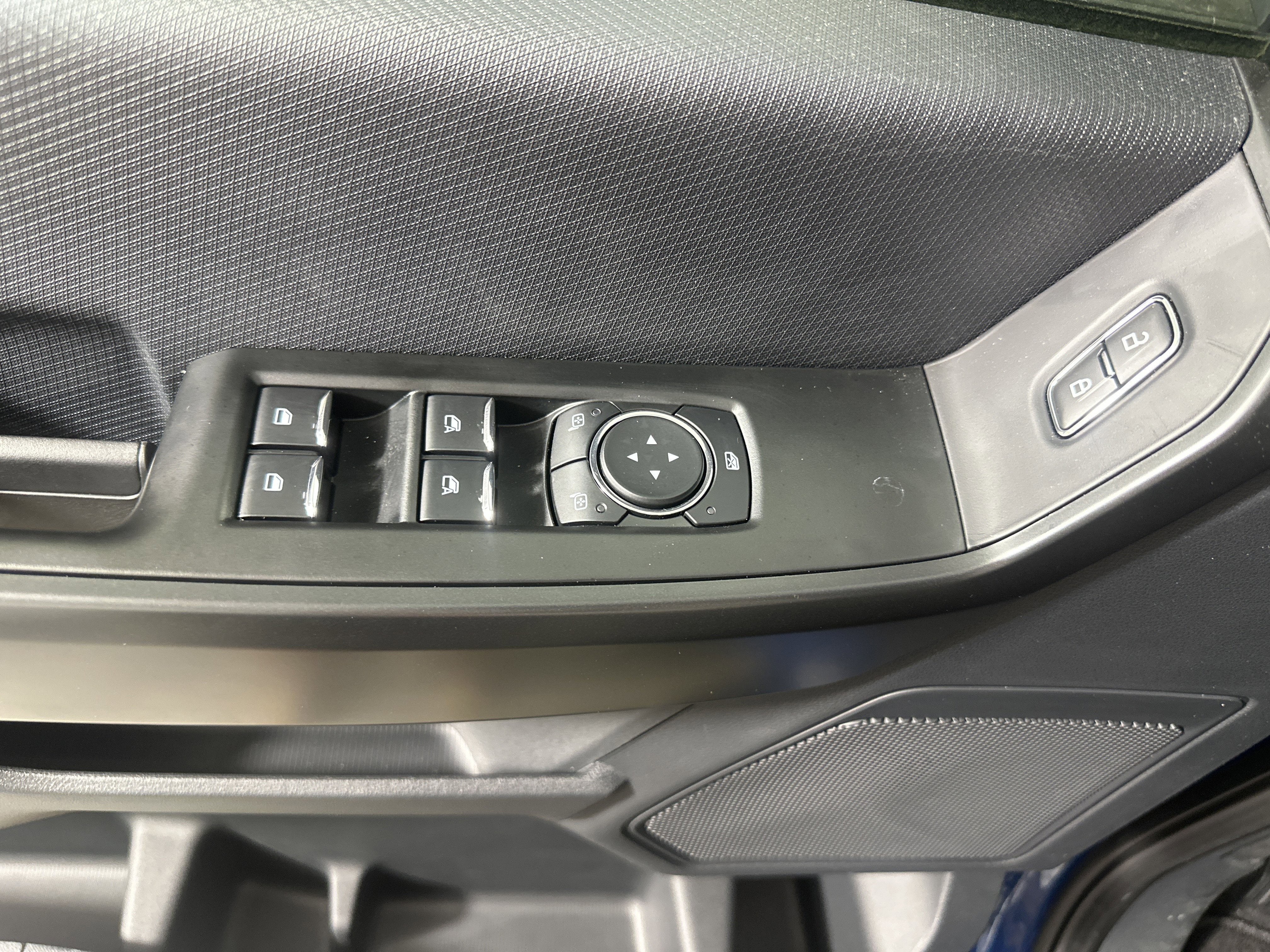 Used 2025 Ford F150 STX w/ Equipment Group 200A image 11