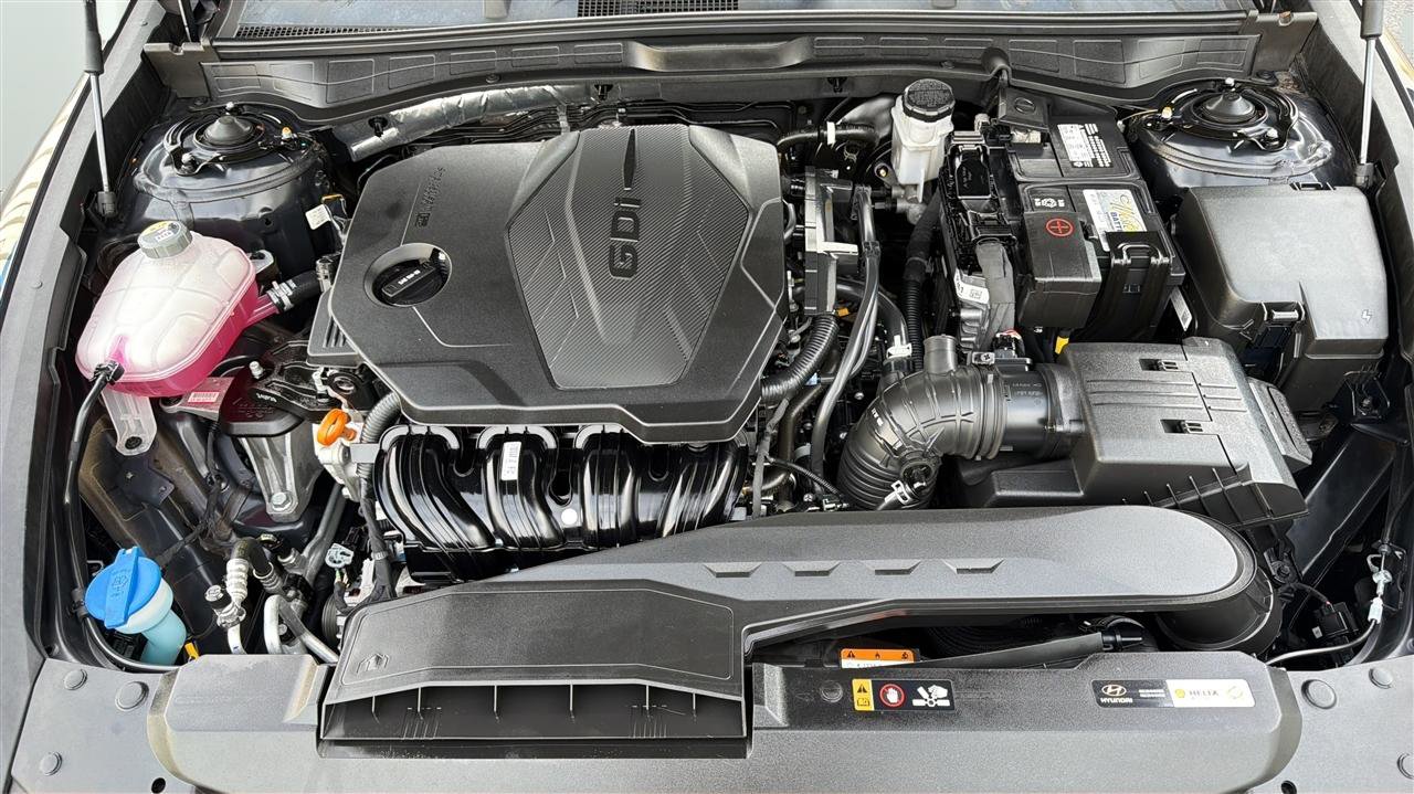 Used 2025 Hyundai Sonata SEL FWD image 28