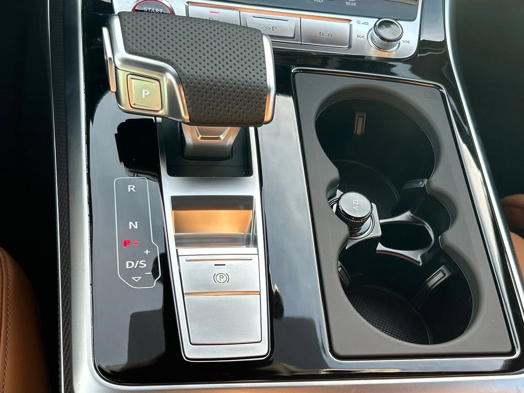 New 2026 Audi RS Q8 performance AWD/4WD image 38