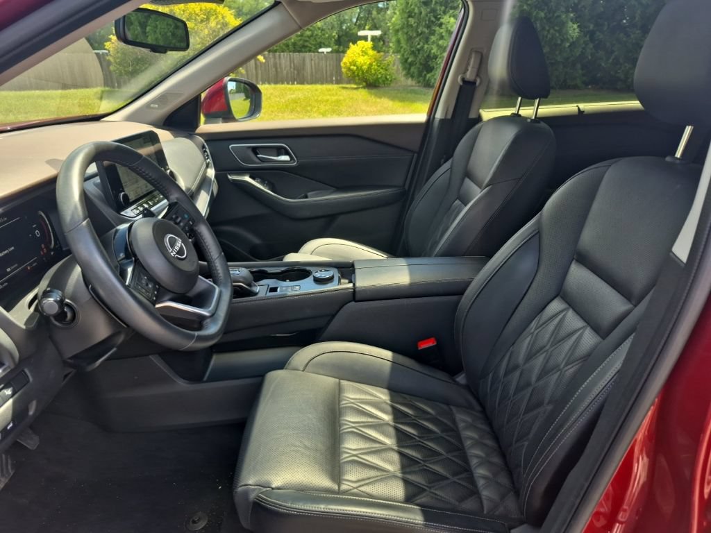 Used 2023 Nissan Rogue Platinum AWD/4WD image 9