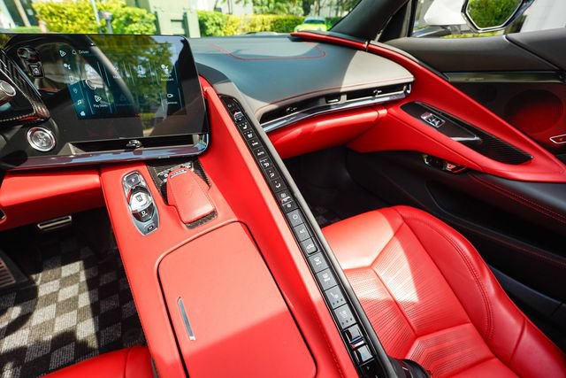 Used 2024 Chevrolet Corvette Z06 w/ Z07 Performance Package RWD image 81
