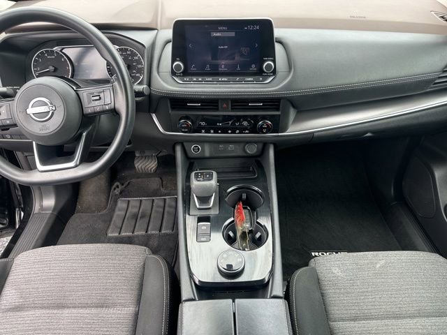 Used 2023 Nissan Rogue SV image 16