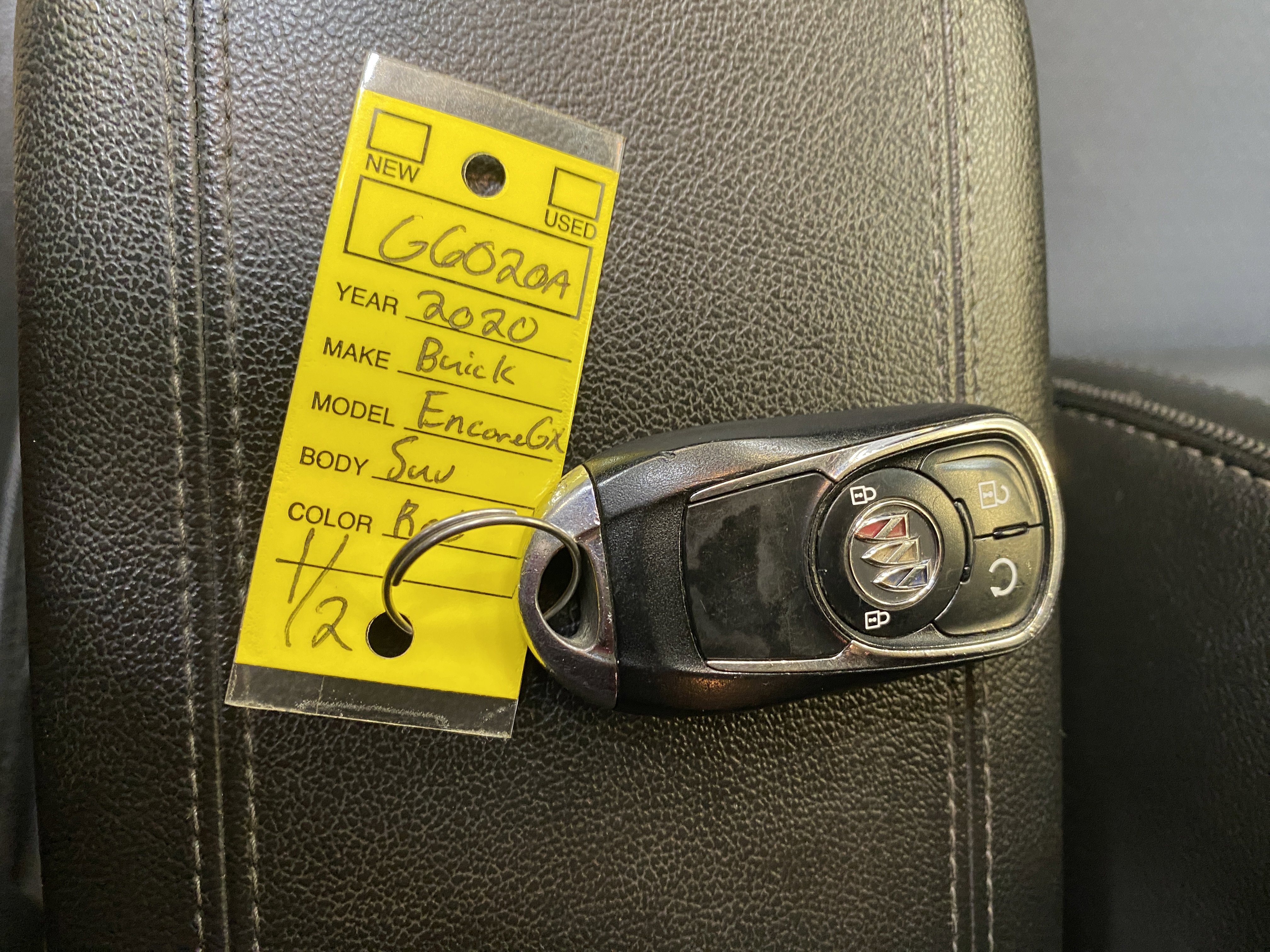 Used 2020 Buick Encore GX Select w/ Sport Touring Package image 43