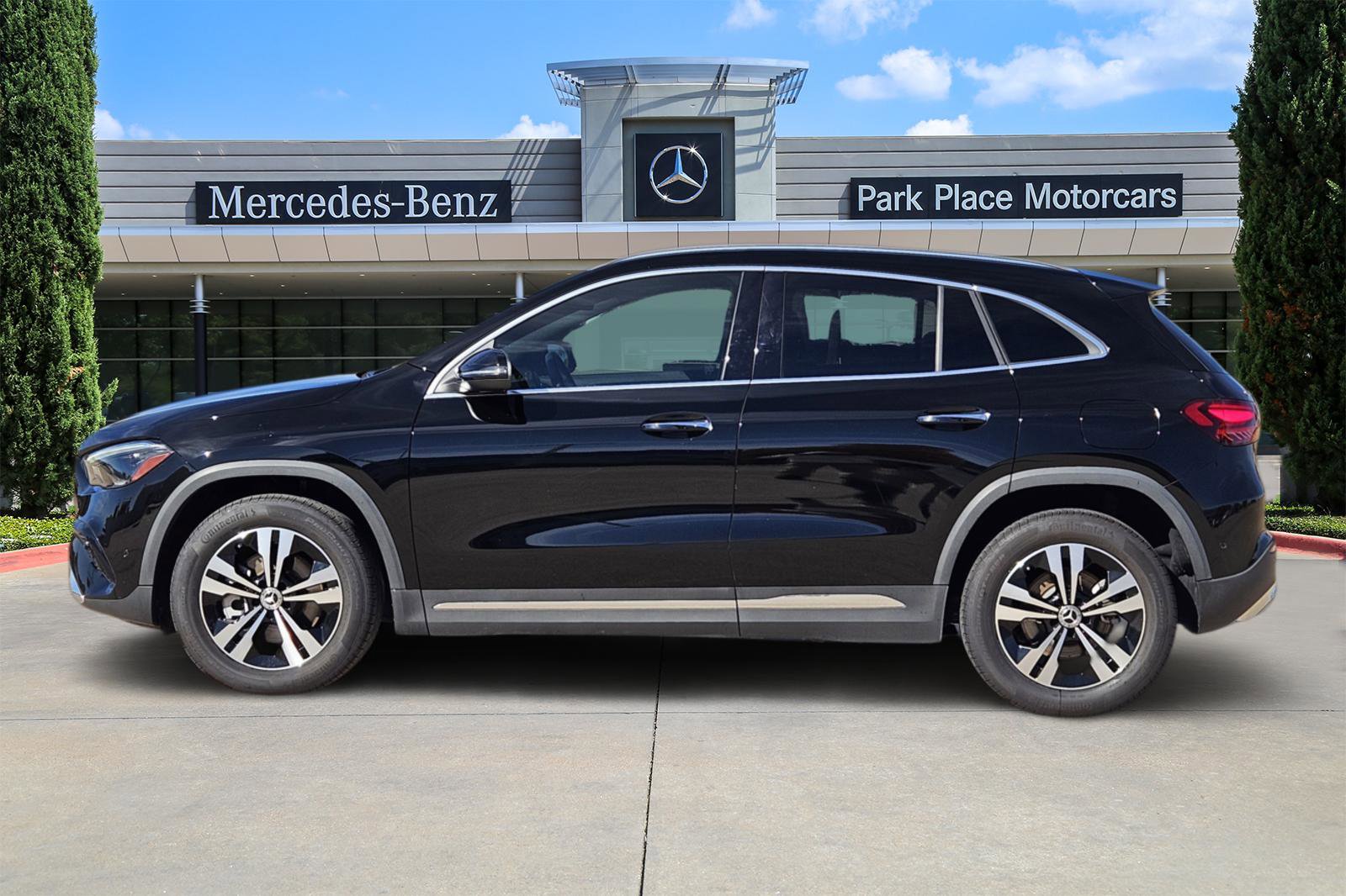 Certified 2024 Mercedes-Benz GLA 250 4MATIC image 3