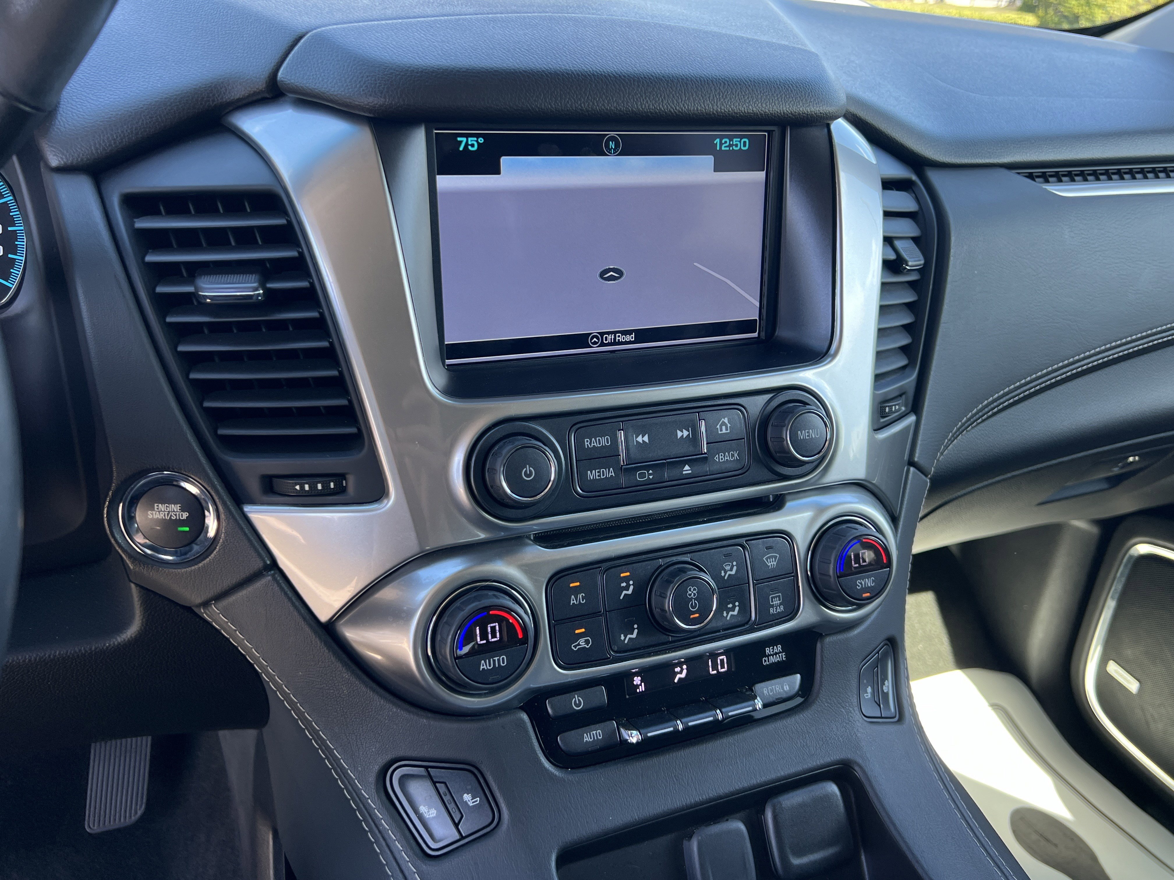 Used 2017 Chevrolet Tahoe LT w/ LT Signature Package image 22