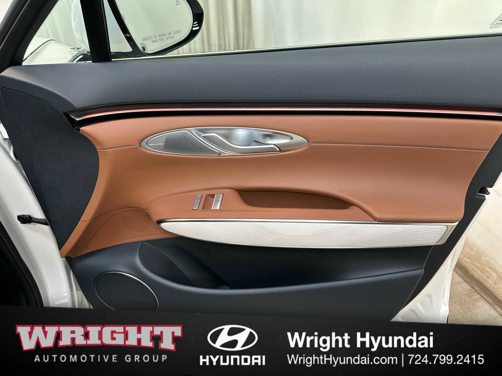 Certified 2026 Genesis GV70 2.5T Advanced image 17