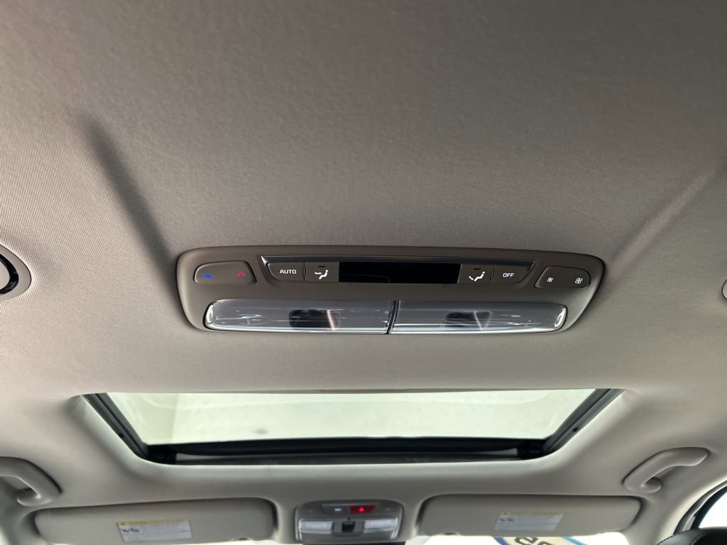 New 2025 Kia Telluride S image 25