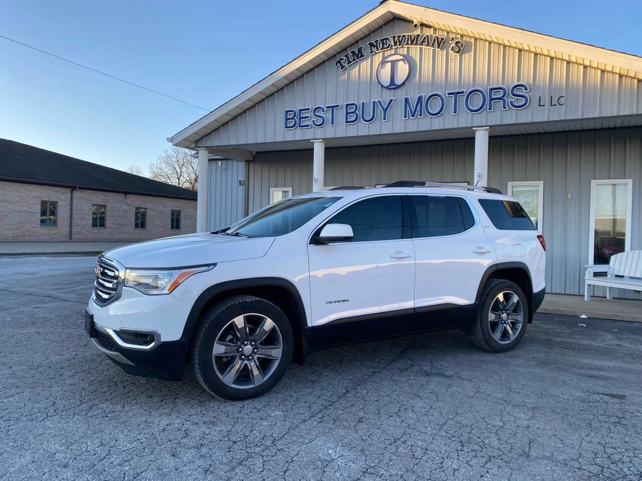 Used 2018 GMC Acadia SLT w/ LPO, Floor Liner Package image 37